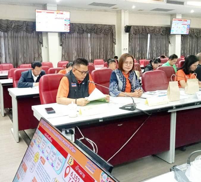 จังหวัดชัยภูมิ ประชุมสรุปผลการขจัดความยากจนและพัฒนาคนทุกช่วงวัยฯ 7 มิติ จำนวน 6,152 ครัวเรือน 7,079 ปัญหา ได้รับการแก้ไขปัญหาแล้ว 100% และเตรียมความพร้อมขจัดความยากจนฯ ปี 2567