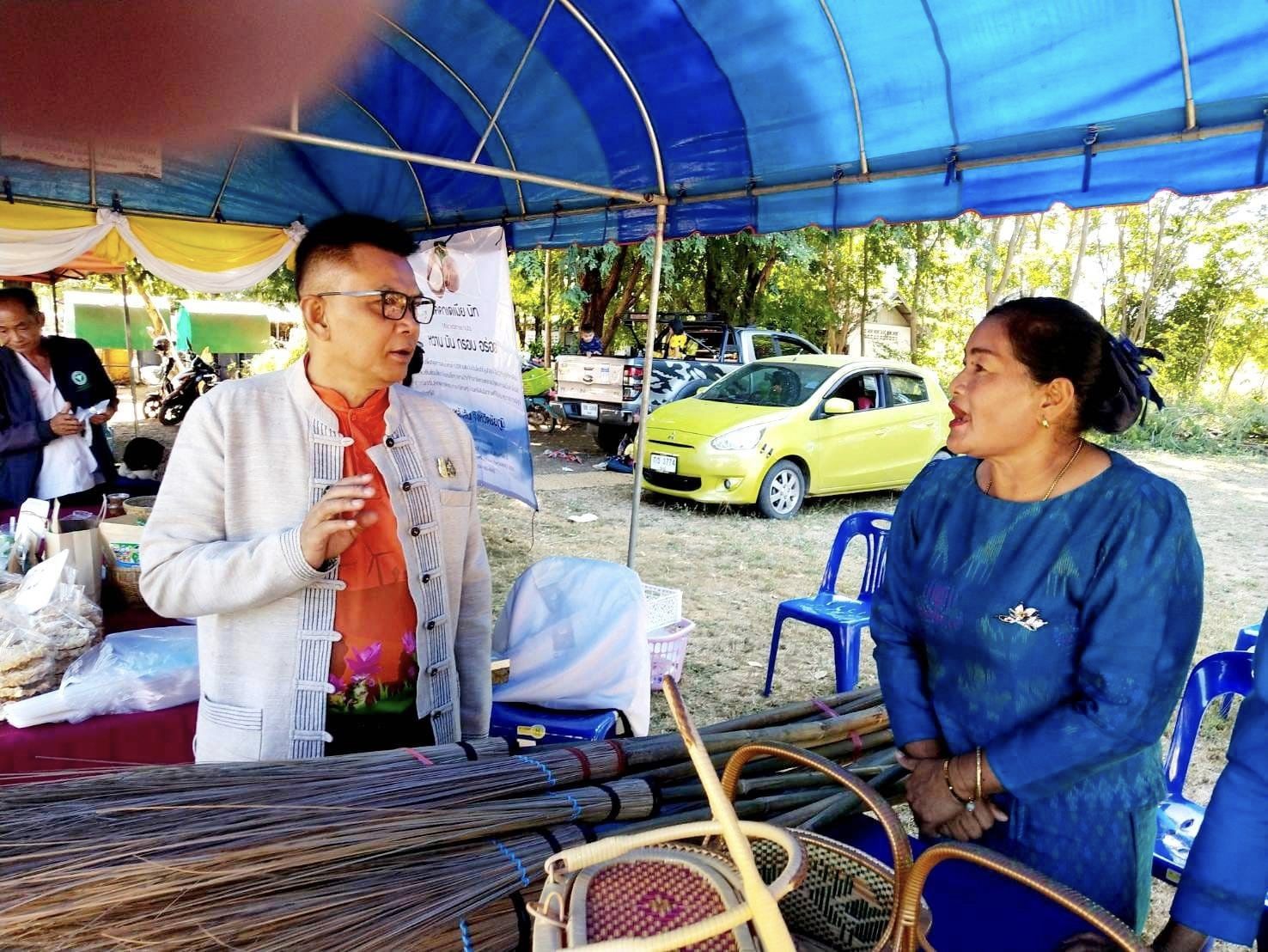 พช_ชัยภูมิ นำกิจกรรมพัฒนาชุมชนร่วมออกหน่วยแพทย์อาสาสมเด็จพระศรีนครินทราบรมราชชนนี(พอ.สว.) จังหวัดชัยภูมิ และโครงการจังหวัดเคลื่อนที่บริการประชาชน ประจำเดือน ธันวาคม 2566