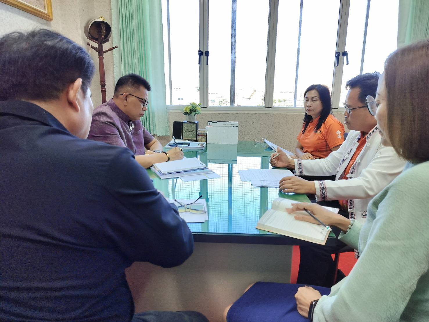 พช.ชัยภูมิ พัฒนาการจังหวัดชัยภูมิ ประชุม Morning Brief เพื่อหารือข้อราชการและติดตามงานประจำสัปดาห์