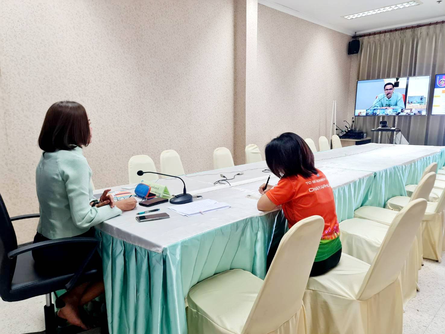 พช.ชัยภูมิ ร่วมรับฟังการประชุมชี้แจงการบริหารการจัดเก็บข้อมูลความจำเป็นพื้นฐาน (จปฐ.) ปี 2567 ผ่านทางระบบวิดิทัศน์ทางไกล (Video Conference)