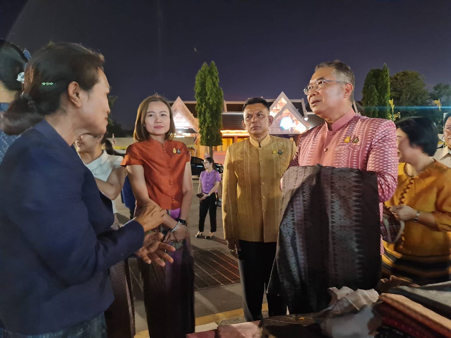 พช.ชัยภูมิ ร่วมแถลงข่าวการจัดงานเจ้าพ่อพญาแล ประจำปี 2567 ในประเด็น”การส่งเสริมการจำหน่ายสินค้า OTOP”