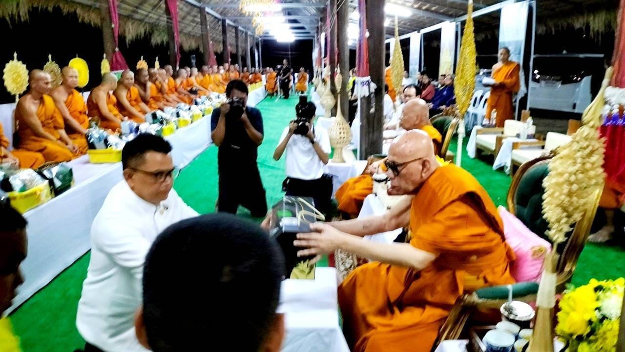 พช.ชัยภูมิ ร่วมพิธีเจริญพระพุทธมนต์ สืบชะตา บายศรีสูตรขวัญ ตามประเพณีอีสาน เนื่องในโอกาส 39 ปี เจ้าคุณพระสินีนาฏ พิลาสกัลยาณี