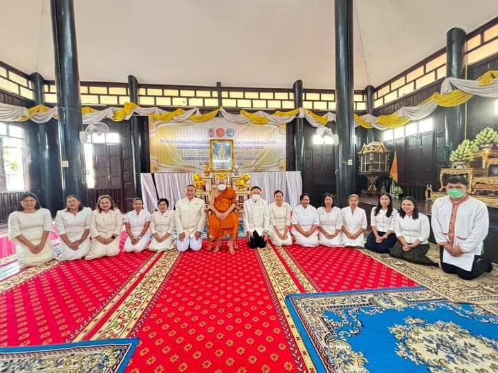 พช.ชัยภูมิ​ :ร่วมพิธีเจริญพระพุทธมนต์ถวายพระพรชัยมงคลแด่พระบาทสมเด็จพระเจ้าอยู่หัวเนื่องในโอกาส
