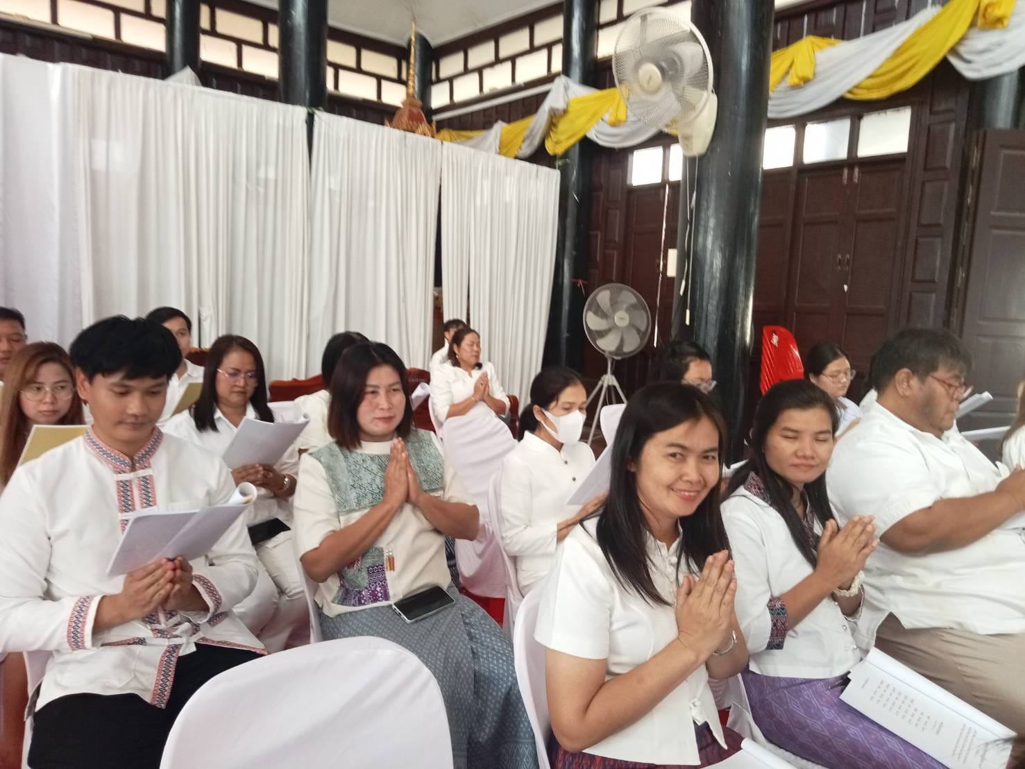 พช.ชัยภูมิ​ :ร่วมพิธีเจริญพระพุทธมนต์ถวายพระพรชัยมงคลแด่พระบาทสมเด็จพระเจ้าอยู่หัวเนื่องในโอกาส