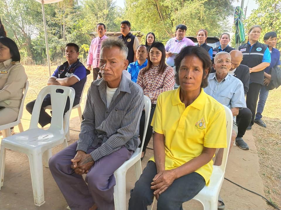 พช_ชัยภูมิ ร่วมส่งมอบบ้าน “ชัยภูมิร่วมใจ ซ่อมแซม/ปรับปรุงที่อยู่อาศัยให่ครัวเรือนยากจน TPMAP อยู่เย็น เป็นสุข” ที่อำเภอหนองบัวระเหว