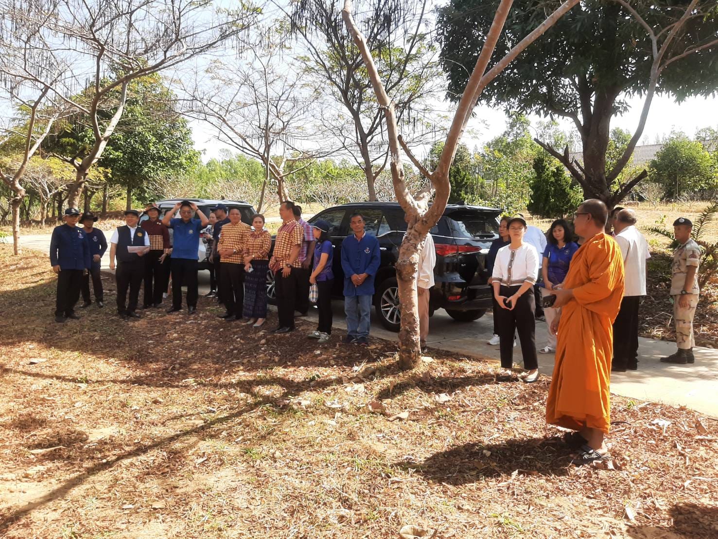 พช.ชัยภูมิ ร่วมลงพื้นที่สำรวจ ออกแบบ โคก หนอง นา อรุณธรรมสถาน วัดพระธาตุชัยภูมิ