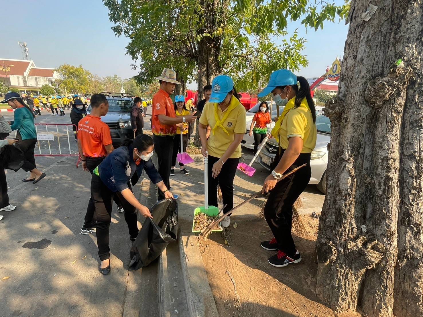 พช.ชัยภูมิ เข้ากิจกรรม “เมืองชัยภูมิสะอาด Big Cleaning” ทำความสะอาดอาคารสถานที่ราชการ ให้สะอาด เป็นระเบียบเรียบร้อย และสร้างความสามัคคีของบุคลากร
