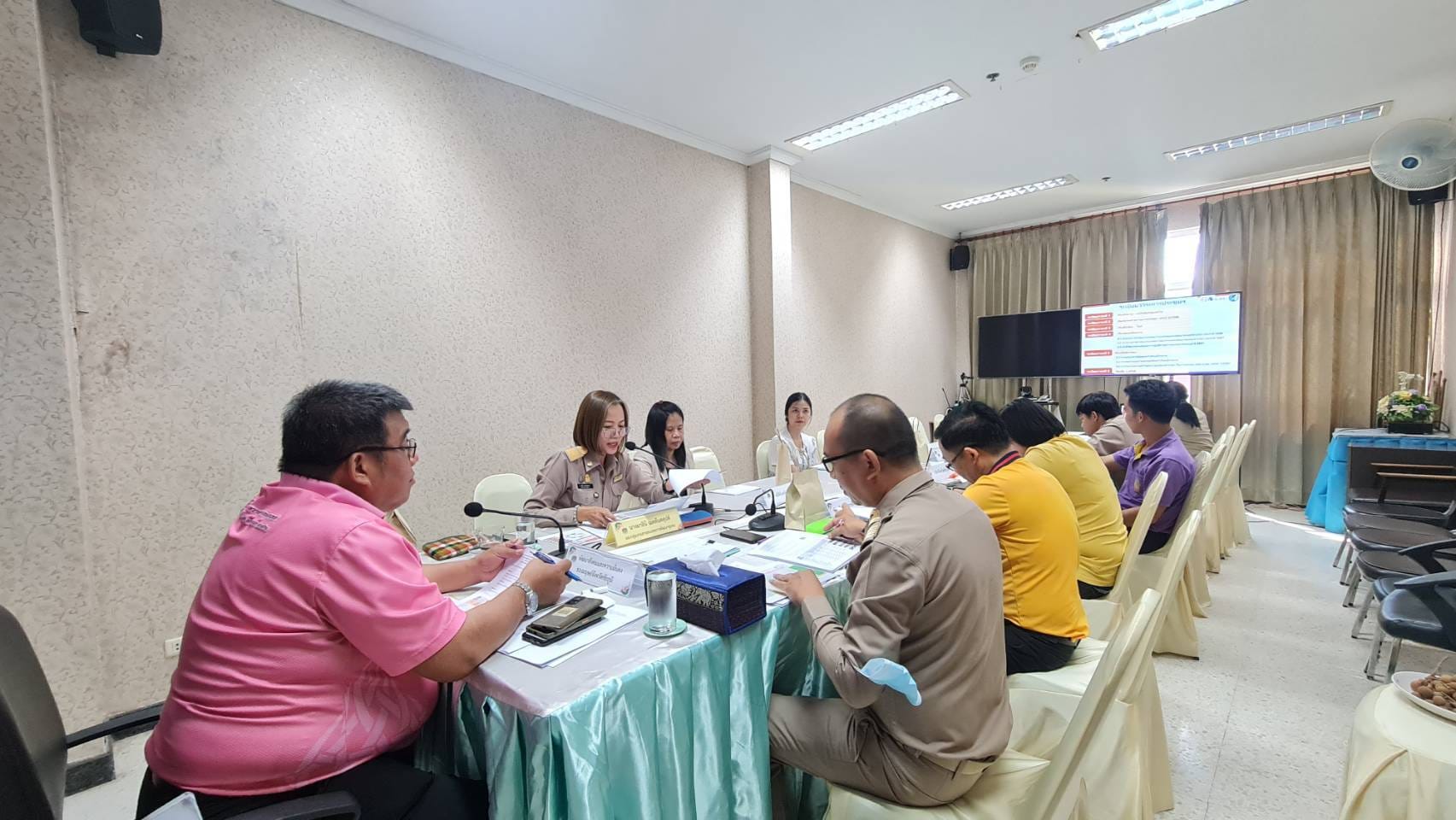 พช_ชัยภูมิ หารือแนวทางขับเคลื่อนขจัดปัญหาความยากจนครัวเรือน TPMap คณะทำงานขจัดความยากจนและพัฒนาคนทุกช่วงวัยฯ 7 มิติ 2 ด้าน จังหวัดชัยภูมิ