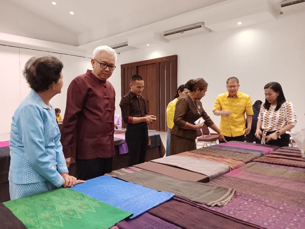 พช.ชัยภูมิ ร่วมกิจกรรม Workshop เพื่อศึกษามรดกภูมิปัญญาผ้าไหมชัยภูมิ