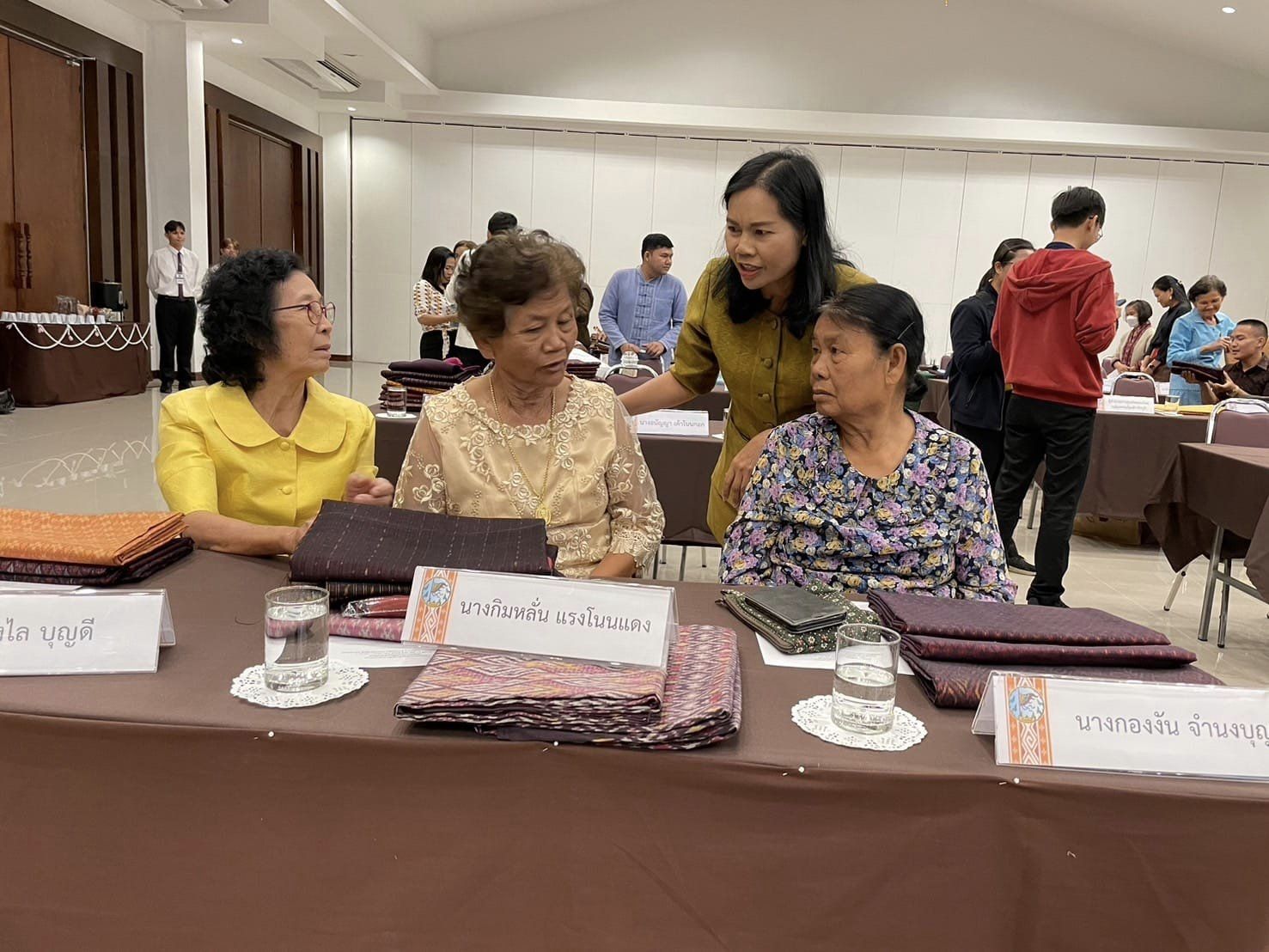 พช.ชัยภูมิ ร่วมกิจกรรม Workshop เพื่อศึกษามรดกภูมิปัญญาผ้าไหมชัยภูมิ