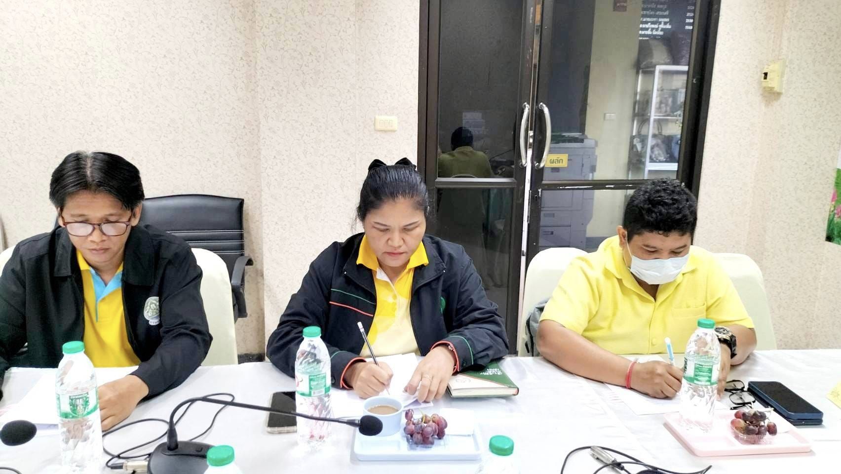 พช.ชัยภูมิ ซักซ้อมแนวทางการลงพื้นที่คัดสรรศูนย์เรียนรู้ โคก หนอง นา พัฒนาชุมชนดีเด่น ประจำปี 2567 จังหวัดชัยภูมิ