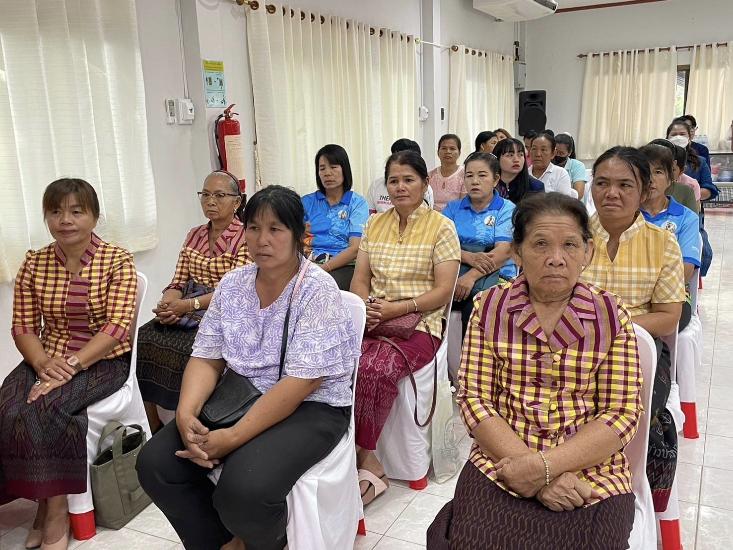 จังหวัดชัยภูมิ จัดฝึกอบรมเพิ่มทักษะการมัดหมี่ผ้าลายพระราชทาน “สิริวชิราภรณ์” แก่ช่างทอผ้า กลุ่มผู้ผลิต ผู้ประกอบการ OTOP เยาวชนคนรุ่นใหม่ และผู้ที่สนใจ