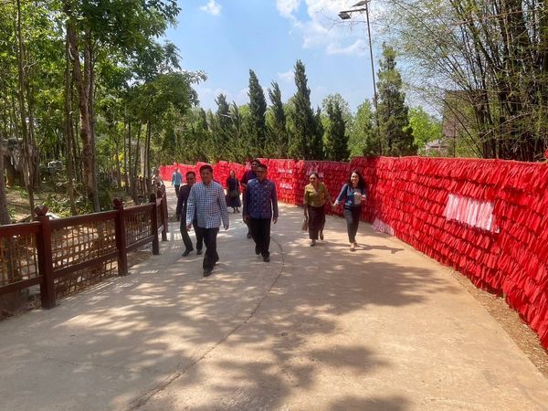 ผู้ตรวจราชการกรมการพัฒนาชุมชน ร่วมลงพื้นตรวจเยี่ยมแปลง “โคก หนอง นา อารยเกษตร” ณ วัดพระธาตุชัยภูมิ