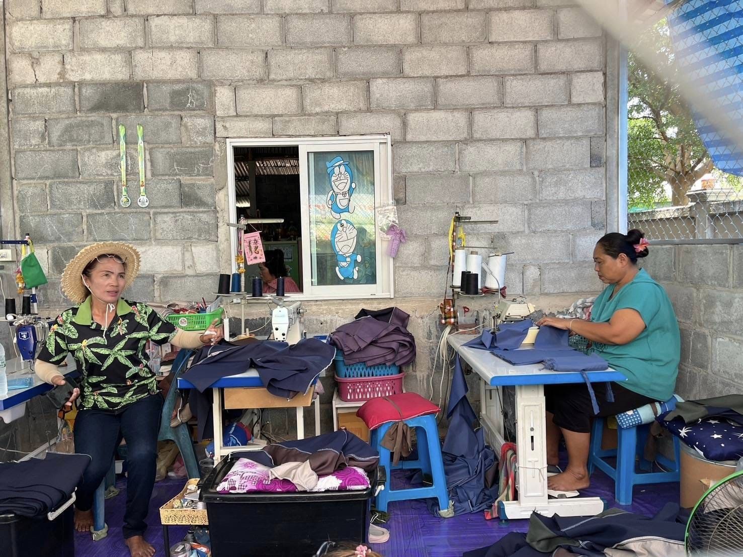 พช.ชัยภูมิ ติดตามและสนับสนุนการดำเนินงานความสำเร็จในการบริหารจัดการหนี้ และกลุ่มอาชีพที่ลงทะเบียนผลิตภัณฑ์ชุมชน OTOP ประจำปี 2567 อำเภอบ้านแท่น จังหวัดชัยภูมิ