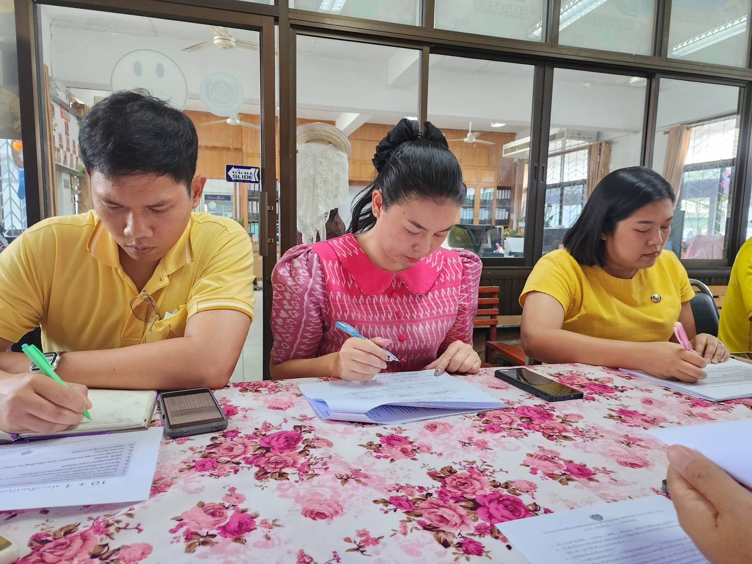 พช.ชัยภูมิ ประชุมตรวจติดตามงานตามภารกิจกรมการพัฒนาชุมชน “แลกเปลี่ยน เสริมทักษะพัฒนากร ตอกย้ำอุดมการณ์ chang for good ขับเคลื่อนงานบรรลุเป้าหมาย” สำนักงานพัฒนาชุมชนอำเภอเมืองชัยภูมิ