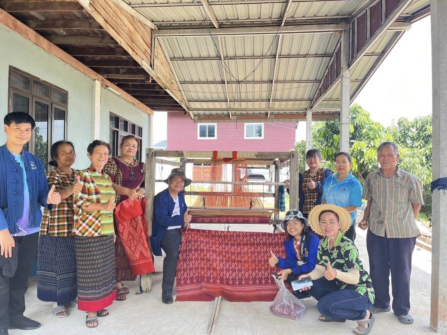 พช.ชัยภูมิ ติดตามและสนับสนุนการดำเนินงานความสำเร็จในการบริหารจัดการหนี้ และกลุ่มอาชีพที่ลงทะเบียนผลิตภัณฑ์ชุมชน OTOP ประจำปี 2567 อำเภอบ้านแท่น จังหวัดชัยภูมิ