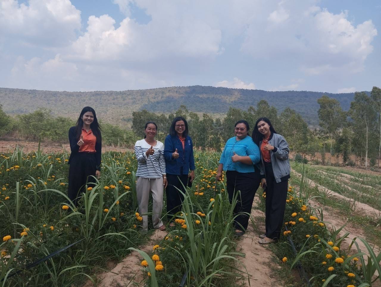 พช.ชัยภูมิ : ร่วมติดตามและสนับสนุนการดำเนินงานในการบริหารจัดการหนี้ และกลุ่มอาชีพที่ลงทะเบียนผลิตภัณฑ์ชุมชน OTOP ประจำปี 2567 อำเภอภักดีชุมพล จังหวัดชัยภูมิ