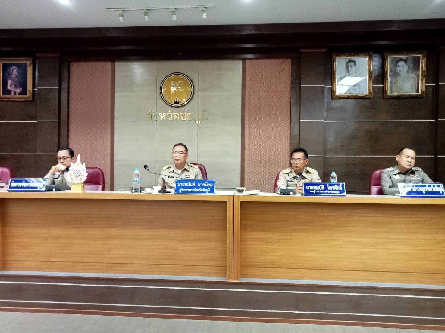 พช.ชัยภูมิ นำเสนอผลการขับเคลื่อนกองทุนแม่ของแผ่นดินกลไกการป้องกันและแก้ไขปัญหายาเสพติดที่ยั่งยืน ในที่ประชุมคณะกรรมการศูนย์อำนวยการป้องกันและปราบปรามยาเสพติดจังหวัดชัยภูมิ ครั้งที่ 4/2567