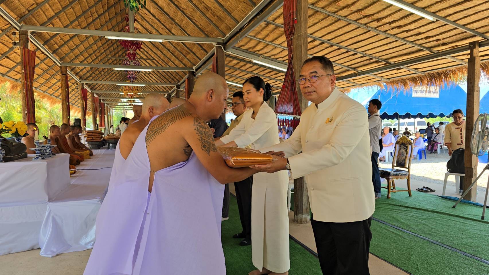 พช.ชัยภูมิ จัดพิธีบรรพชาอุปสมบทเฉลิมพระเกียรติ พระบาทสมเด็จพระเจ้าอยู่หัว เนื่องในโอกาสมหามงคลเฉลิมพระชนมพรรษา 6 รอบ 28 กรกฎาคม 2567
