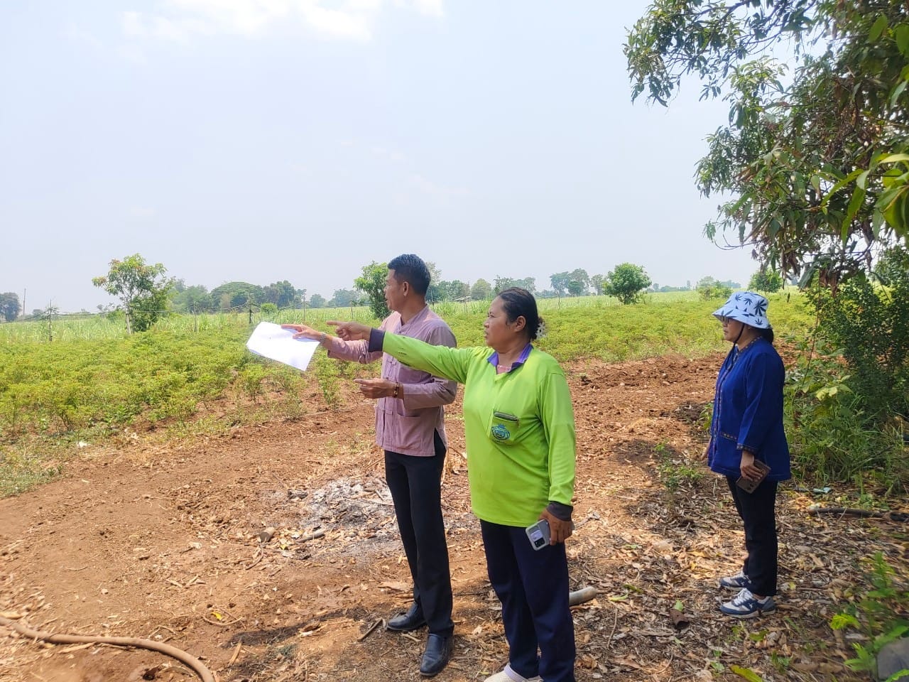 พช.ชัยภูมิ : ร่วมติดตามและสนับสนุนการดำเนินงานตามตัวชี้วัดการปฏิบัติราชการ ของข้าราชการพลเรือนสามัญ ในสังกัดกรมการพัฒนาชุมชน รอบการประเมินที่ 2/2567 ตัวชี้วัดที่ 5 ระดับความสำเร็จในการบริหารจัดการหนี้ และกลุ่มอาชีพที่ลงทะเบียนผลิตภัณฑ์ชุมชน OTOP ประจำปี 2567