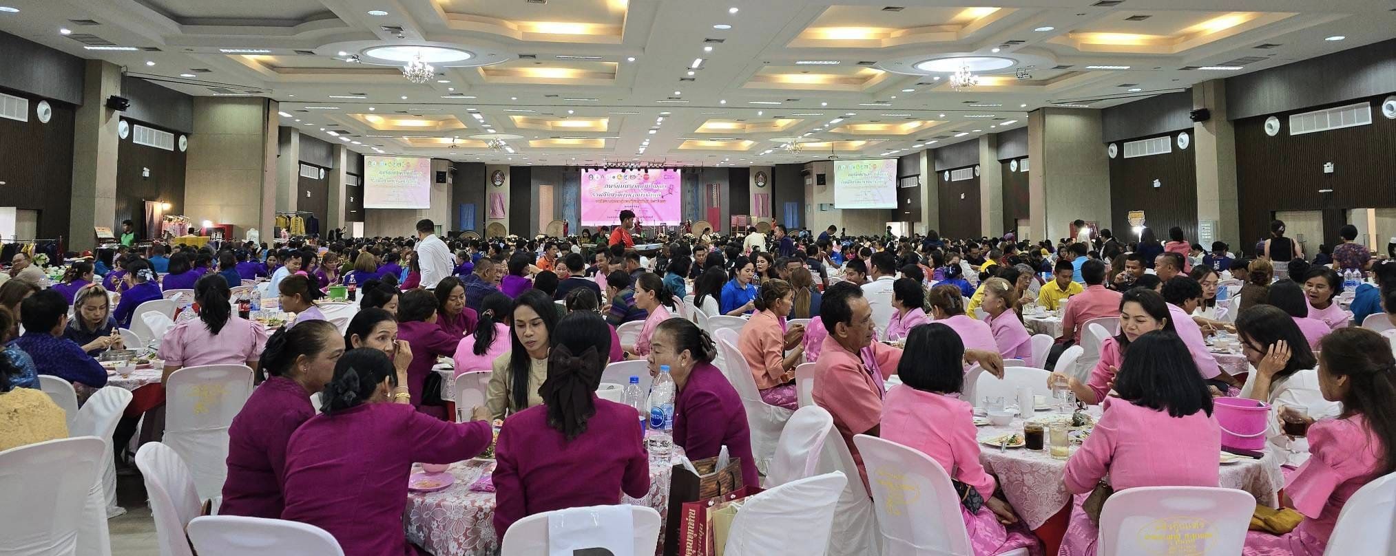 “หมี่ร่ายลายขอน้อยนาคคู่” คว้าสุดยอดผ้าจังหวัดชัยภูมิ ในงานประกวดสุดยอดผ้าจังหวัดชัยภูมิ ประจำปี 2567 “อนุรักษ์มรดกภูมิปัญญา ร่วมสืบสานตำนานผ้าชัยภูมิ”