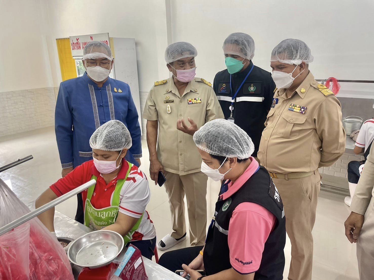 ผู้ว่าฯ ชัยภูมิ…นำทีมงานลงพื้นที่ติดตามการผลิตและจำหน่าย “ตลาดหม่ำช่องสามหมอ” เตรียมพร้อมจัดงานเทศกาล “หม่ำโลก@ชัยภูมิ”