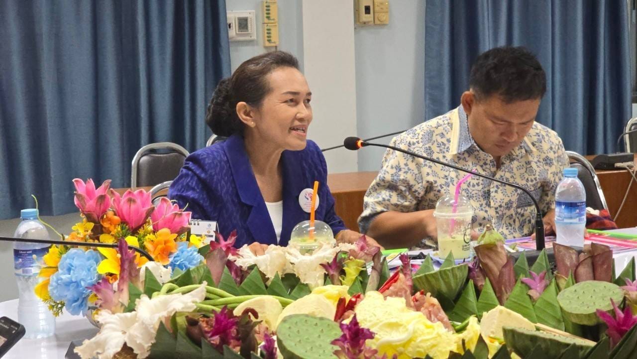 พช.ชัยภูมิ ลุย!!ลงพื้นที่คัดเลือกคนกองทุนพัฒนาบทบาทสตรีดีเด่น ตามโครงการเชิดชูเกียรติคนกองทุนพัฒนาบทบาทสตรี ประจำปี 2567 ระดับกลุ่มโซน โซนต้นน้ำและขุนเขา