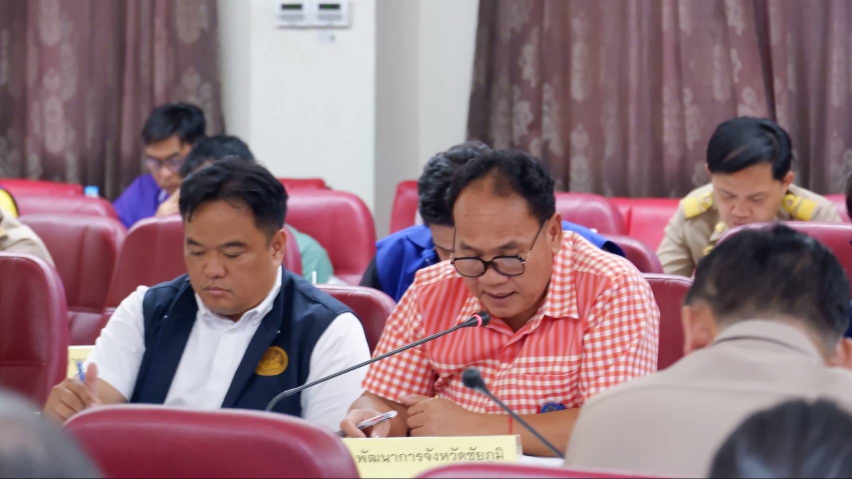 พช.ชัยภูมิ นำเสนอผลการขับเคลื่อนกองทุนแม่ของแผ่นดินกลไกการป้องกันและแก้ไขปัญหายาเสพติดที่ยั่งยืน ในที่ประชุมคณะกรรมการศูนย์อำนวยการป้องกันและปราบปรามยาเสพติดจังหวัดชัยภูมิ ครั้งที่ 5/2567