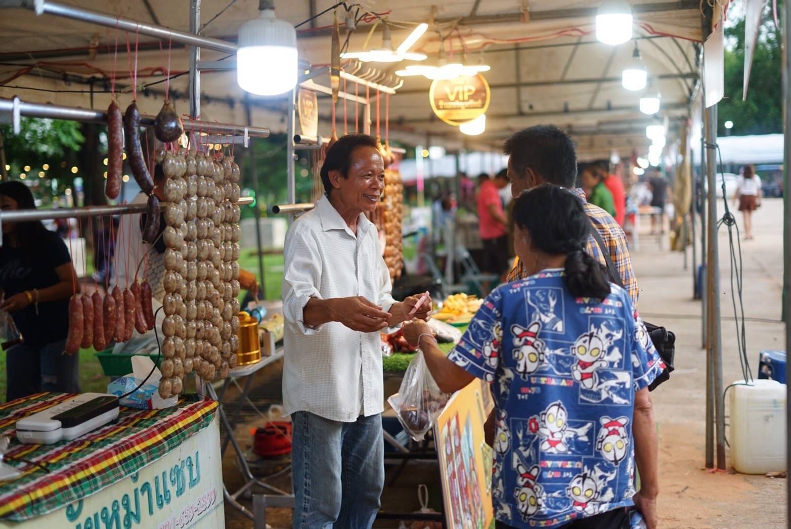 วันที่สามของงานเทศกาลหม่ำโลก : MUM MUM FESTIVAL” ครั้งที่ 1 ยอดจำหน่าย OTOP ยังพุ่งต่อเนื่อง