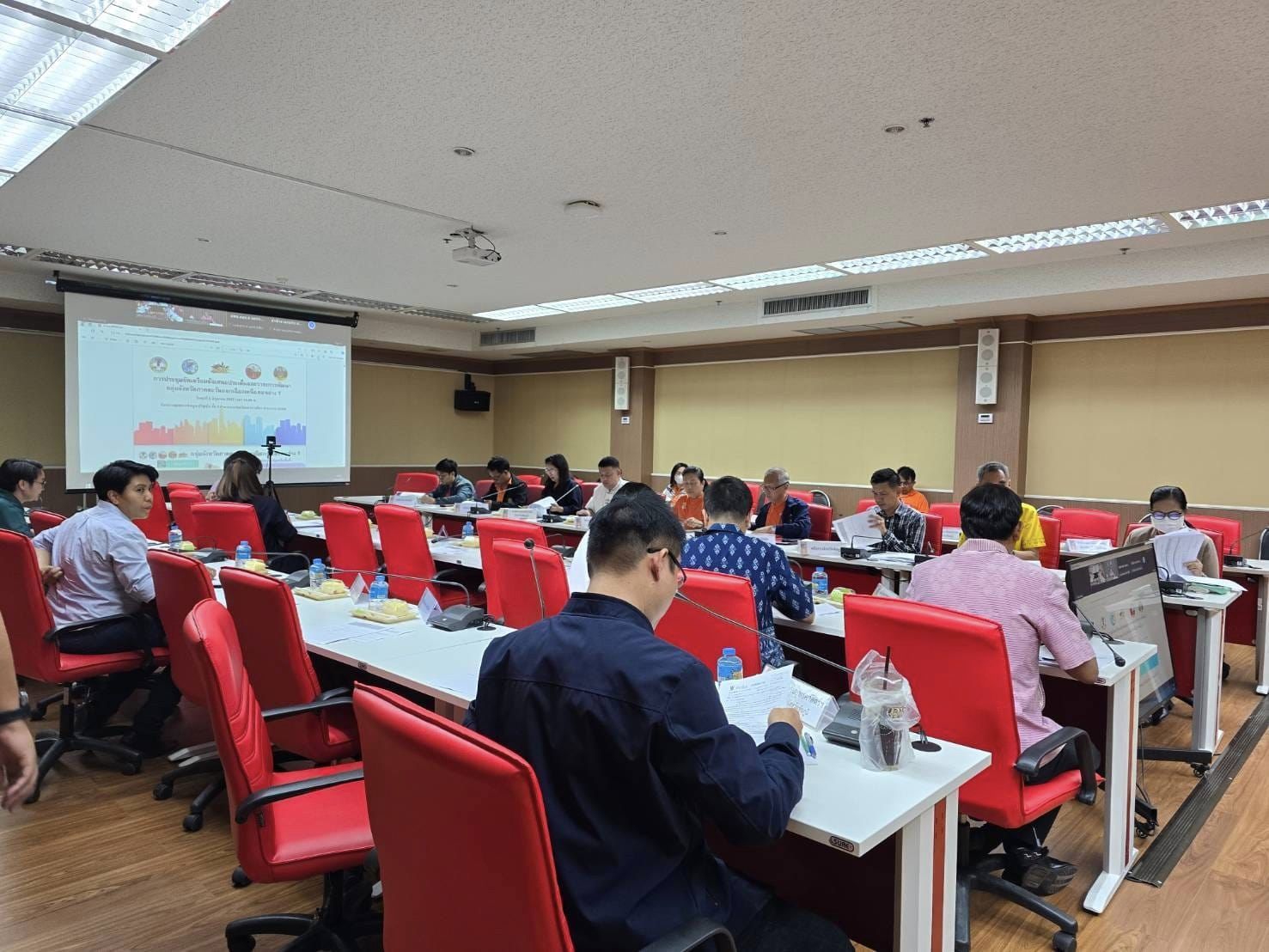 พช.ชัยภูมิ ร่วมประชุมจัดเตรียมข้อเสนอประเด็นและวาระการพัฒนากลุ่มจังหวัดภาคตะวันออกเฉียงเหนือตอนล่าง 1