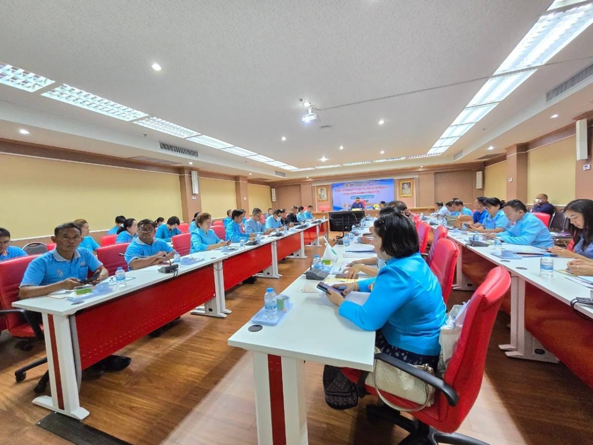 พช.ชัยภูมิ จัดประชุมโครงการพัฒนาศักยภาพคณะกรรมการเครือข่ายกองทุนแม่ของแผ่นดินระดับจังหวัด