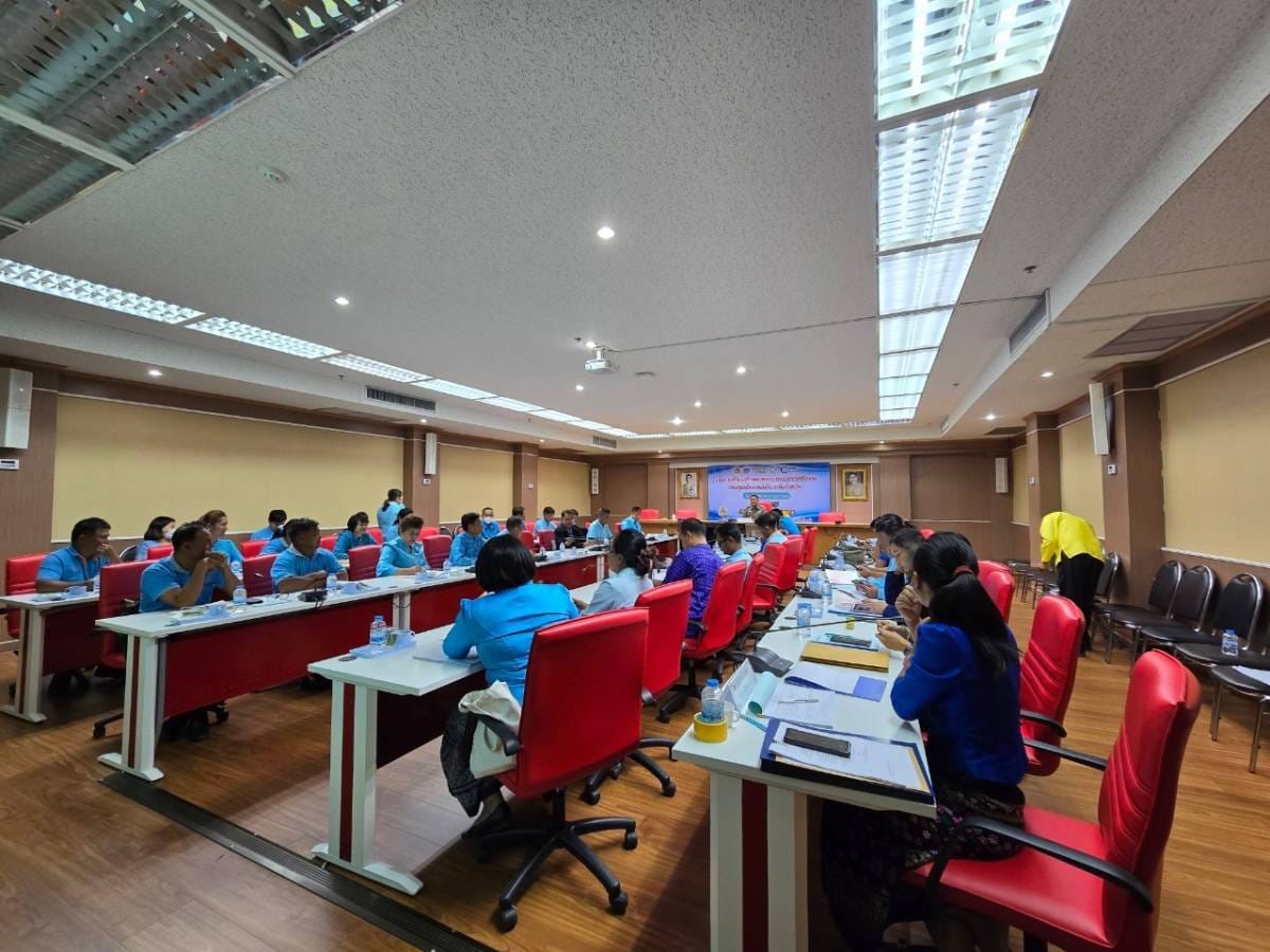 พช.ชัยภูมิ จัดประชุมโครงการพัฒนาศักยภาพคณะกรรมการเครือข่ายกองทุนแม่ของแผ่นดินระดับจังหวัด
