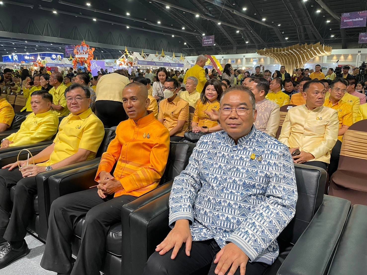 ผู้ว่าฯชัยภูมิ ร่วมเปิดงาน OTOP MIDYEAR 2024 และเยี่ยมให้กำลังใจผู้ผลิต ผู้ประกอบการ OTOP ที่นำผลิตภัณฑ์ OTOP ระดับ 3-5 ดาวของจังหวัดชัยภูมิมาร่วมจัดแสดงและจำหน่าย