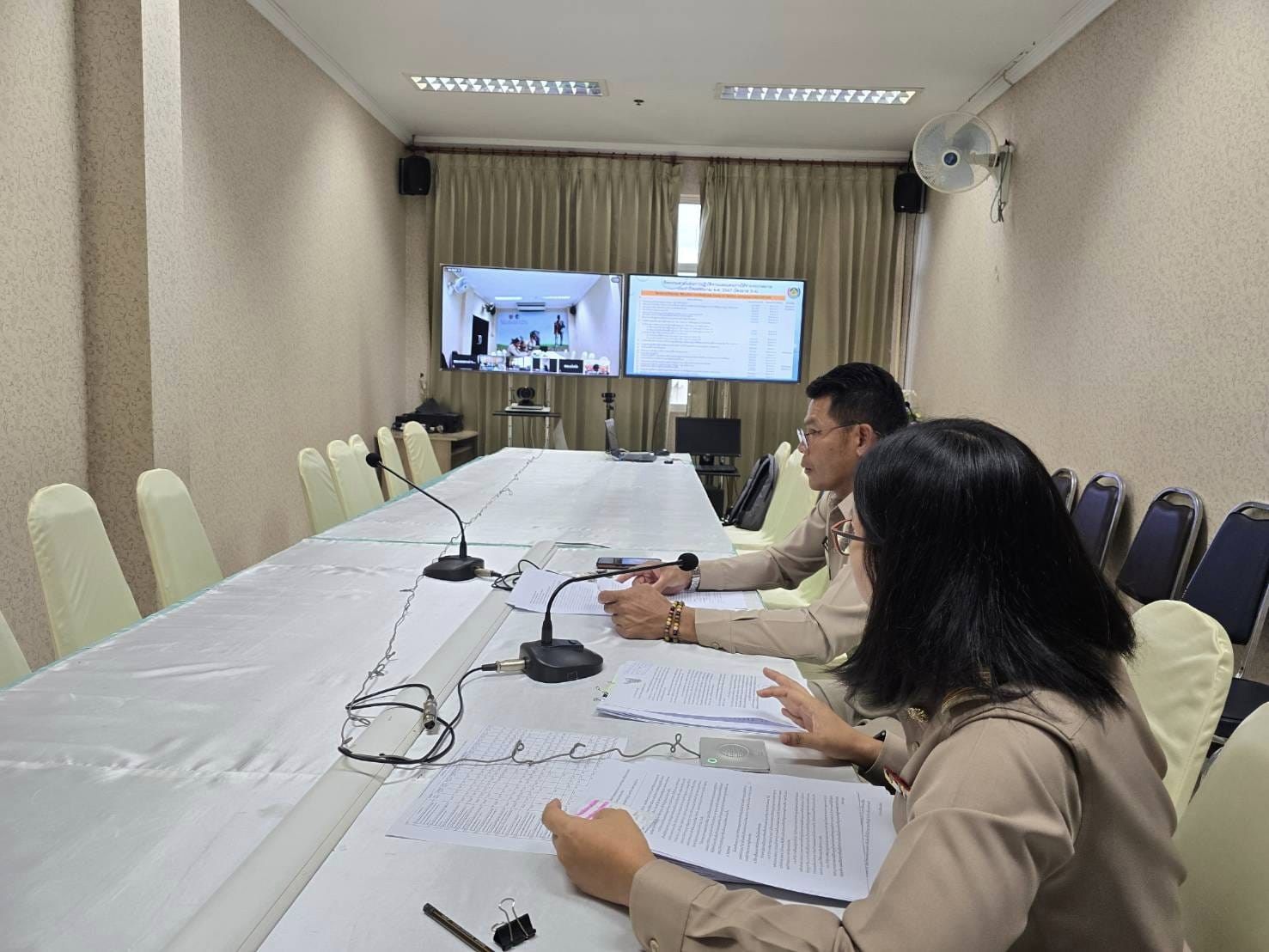 พช.ชัยภูมิ จัดประชุมสร้างความรู้ความเข้าใจการขับเคลื่อนกิจกรรมตามแผนการปฏิบัติงานและแผนการใช้จ่ายงบประมาณ ประจำปีงบประมาณ พ.ศ. 2567 (ไตรมาส 3 – 4) ผ่านระบบออนไลน์ Cisco Webex Meeting