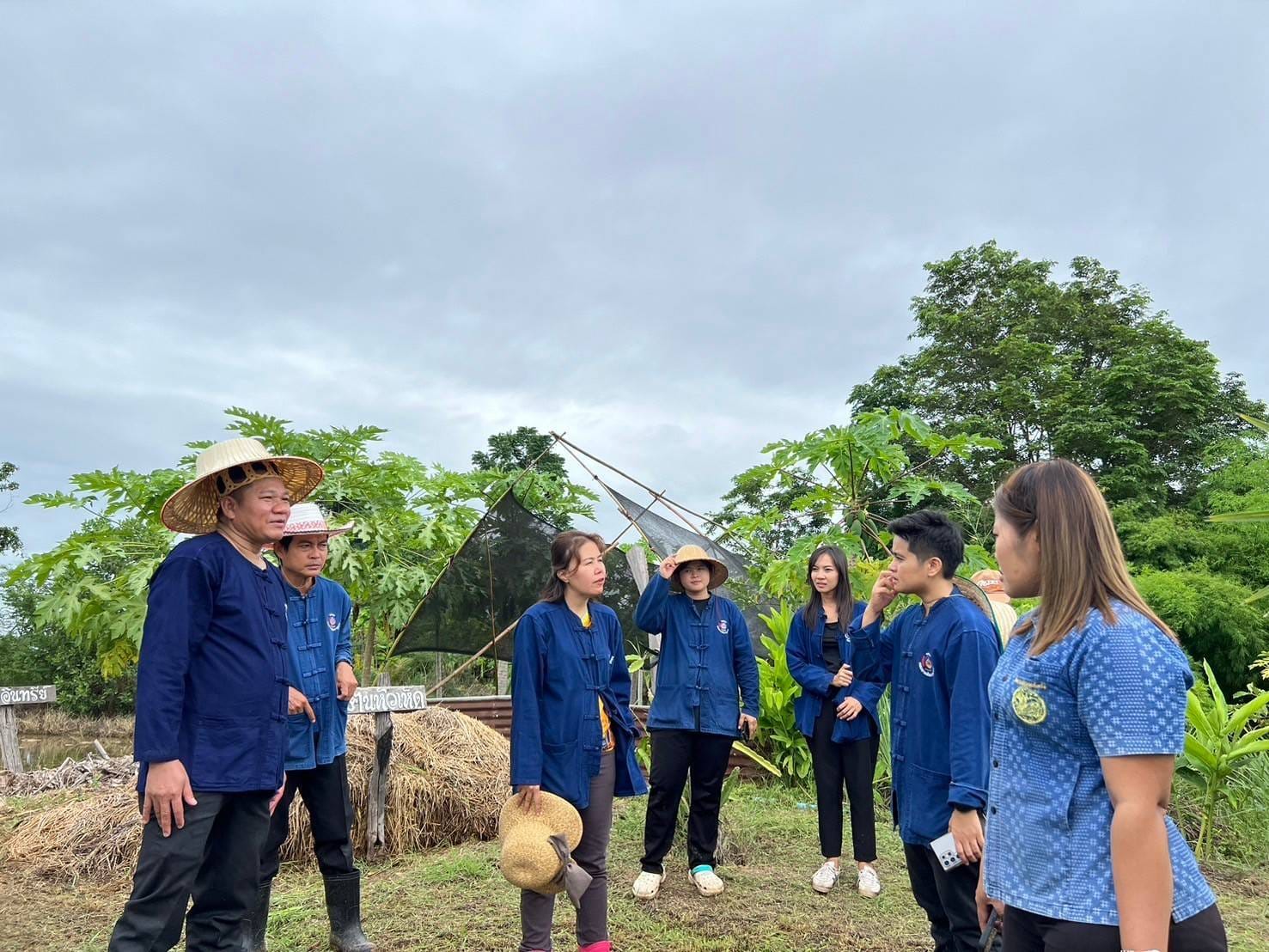 พช.ชัยภูมิ ถ่ายทำคลิปวีดิทัศน์ผลสำเร็จโคกหนองนาพัฒนาชุมชนอำเภอแก้งคร้อ จังหวัดชัยภูมิ