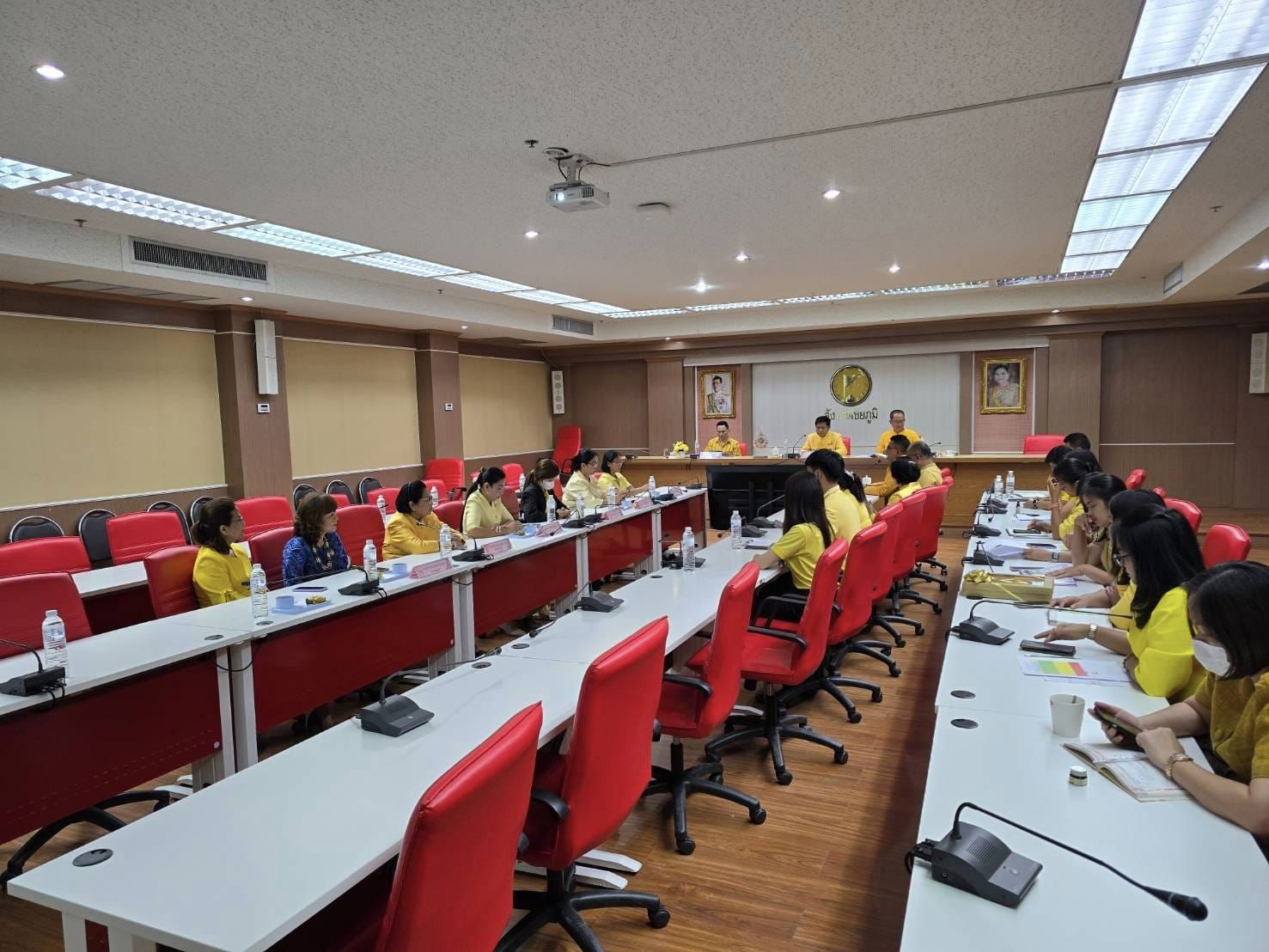 ผู้ตรวจราชการกรมการพัฒนาชุมชน ลงพื้นที่คัดเลือกคนกองทุนพัฒนาบทบาทสตรีดีเด่น ระดับเขตตรวจราชการที่ 13 พื้นที่จังหวัดชัยภูมิ วันที่สอง