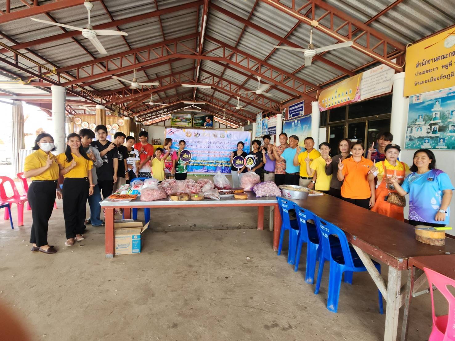 พช.ชัยภูมิ ดำเนินกิจกรรมเครือข่ายกองทุนแม่ของแผ่นดินระดับจังหวัดหนุนเสริมสัมมาชีพชุมชนแก่กลุ่มเสี่ยงหรือผู้ผ่านการบำบัด (สาธิตการประกอบอาชีพ)