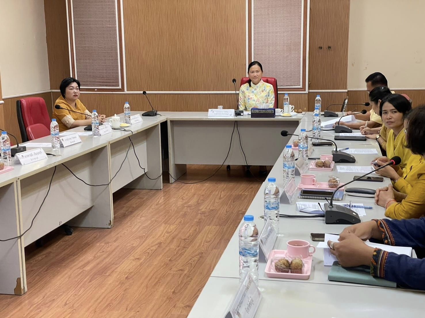 จังหวัดชัยภูมิ เตรียมความพร้อมพิจารณากลั่นกรองการประกวดผ้าลายพระราชทาน “ผ้าลายสิริวชิราภรณ์” และงานหัตถกรรม ระดับจังหวัด ประจำปี 2567