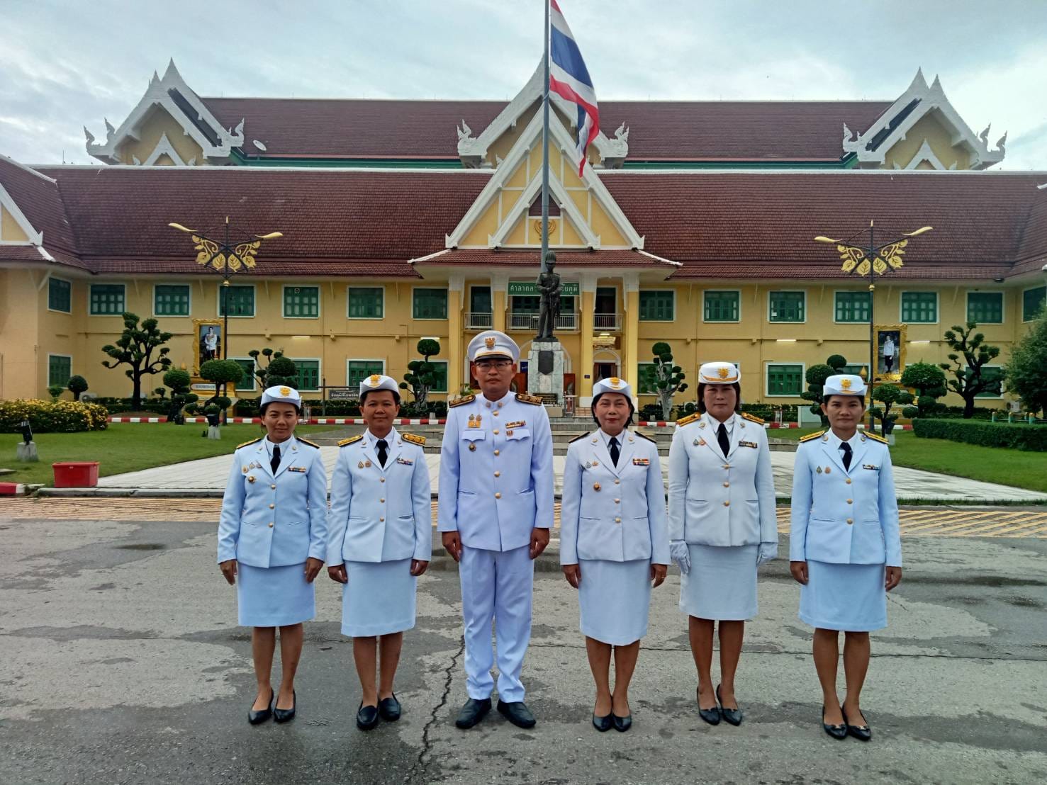 พช.ชัยภูมิ เข้าร่วมพิธีถวายเครื่องราชสักการะและวางพานพุ่ม และพิธีจุดเทียนถวายพระพรชัยมงคล เนื่องในโอกาสวันเฉลิมพระชนมพรรษา สมเด็จพระนางเจ้าสิริกิติ์ พระบรมราชินีนาถ พระบรมราชชนนีพันปีหลวง 12 สิงหาคม 2567