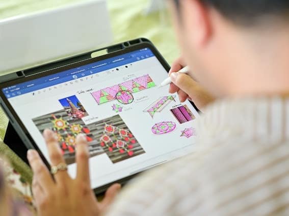 กรมการพัฒนาชุมชน ขับเคลื่อนชุมชนภูมิปัญญาเพื่อพัฒนาผลิตภัณฑ์ บ้านหนองหอย หมู่ที่ 4 ตำบลกุดชุมแสง อำเภอหนองบัวแดง จังหวัดชัยภูมิ