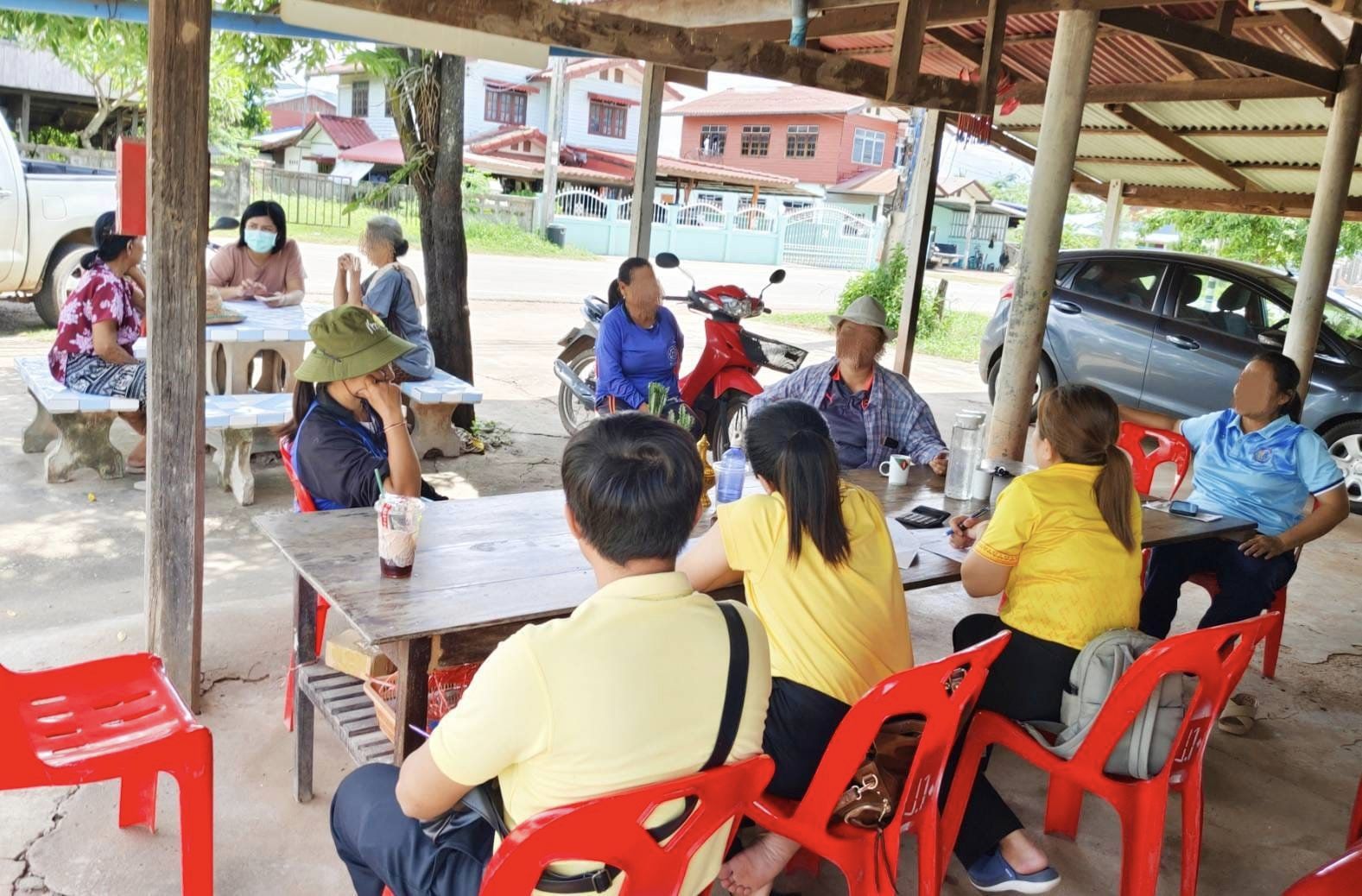 พช.ชัยภูมิ ลงพื้นที่ติดตามหนี้เกินกำหนดชำระของกองทุนพัฒนาบทบาทสตรี ในพื้นที่อำเภอหนองบัวแดง