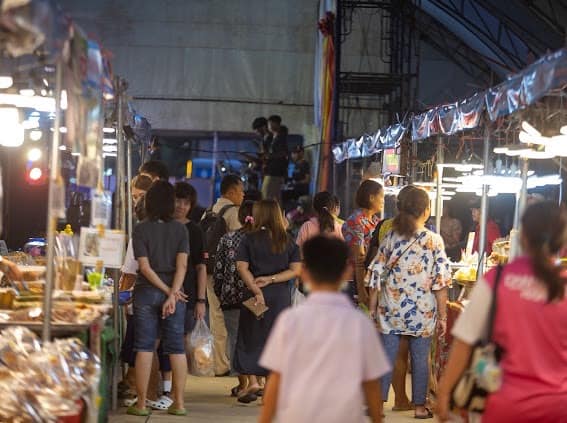 ชัยภูมิเปิดงาน “สุดยอดผ้าและของดีชัยภูมิ” อย่างเป็นทางการ ส่งเสริมช่องทางการตลาดแก่ผู้ผลิต ผู้ประกอบการชุมชน กระตุ้นการหมุนเวียนของเศรษฐกิจฐานราก