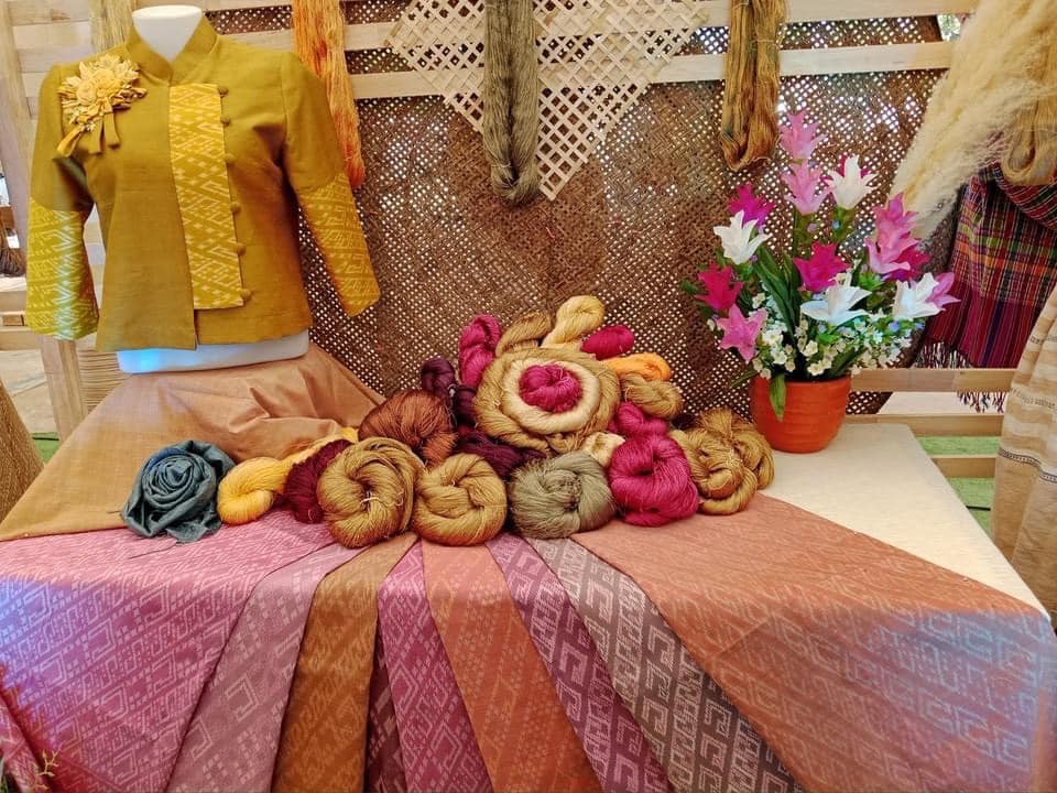 ชัยภูมิเปิดงาน “สุดยอดผ้าและของดีชัยภูมิ” อย่างเป็นทางการ ส่งเสริมช่องทางการตลาดแก่ผู้ผลิต ผู้ประกอบการชุมชน กระตุ้นการหมุนเวียนของเศรษฐกิจฐานราก