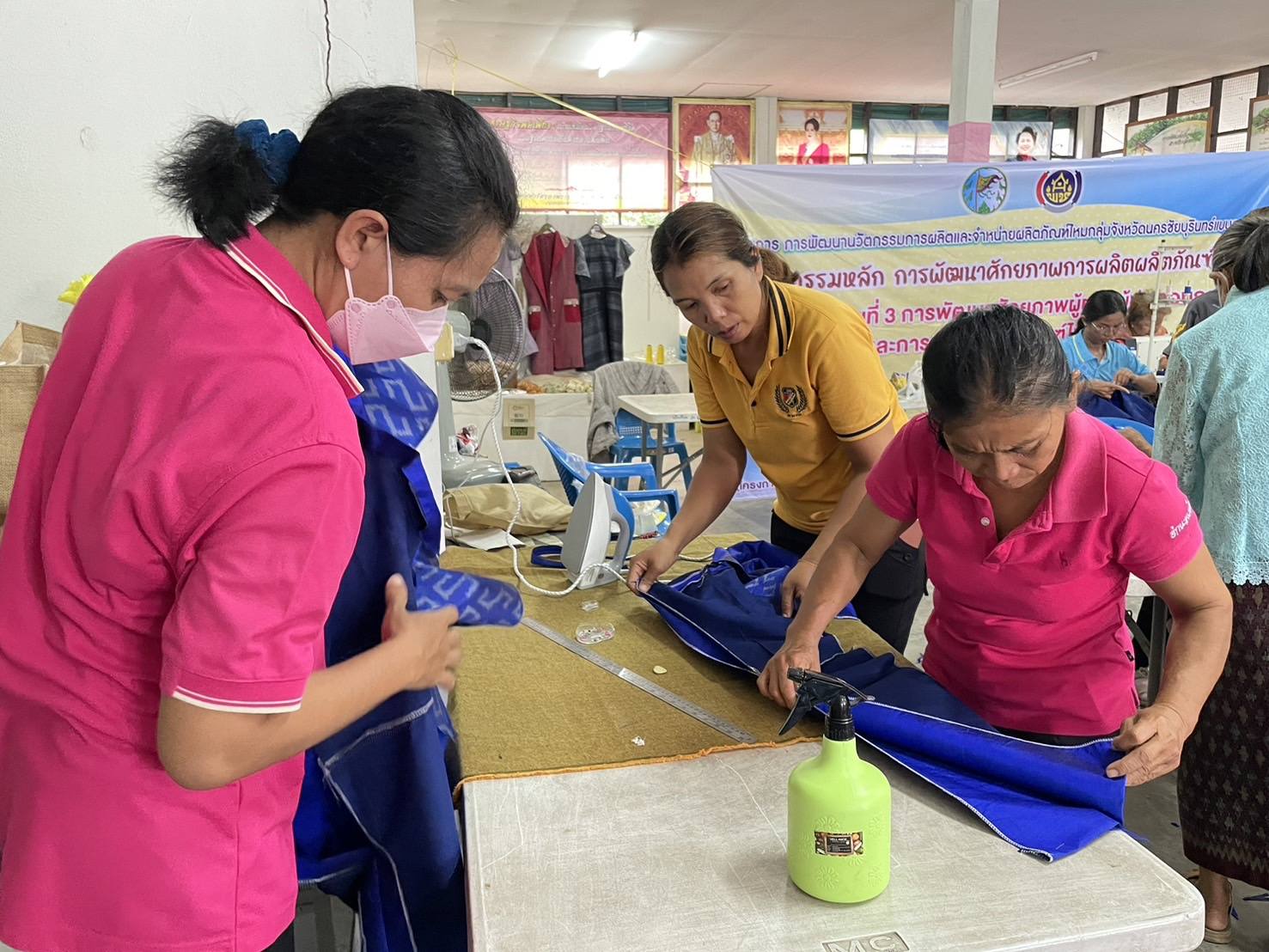 พช.ชัยภูมิ ส่งเสริมการพัฒนาศักยภาพการผลิตผลิตภัณฑ์ไหม กิจกรรมการพัฒนาศักยภาพผู้ผลิตผู้ประกอบการไหมและการแปรรูปผลิตภัณฑ์ไหม รุ่นที่ 1