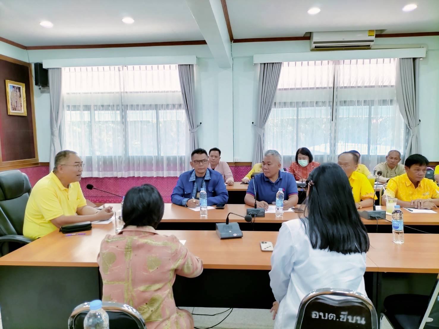 จังหวัดชัยภูมิ ประชุมหารือส่งเสริมช่องทางการตลาด “ผลิตภัณฑ์ผ้าไหมชัยภูมิ” เตรียมความพร้อมจัดงาน“ มหกรรมผ้าไหมชัยภูมิ” ช่วงเทศกาลปีใหม่ 2568