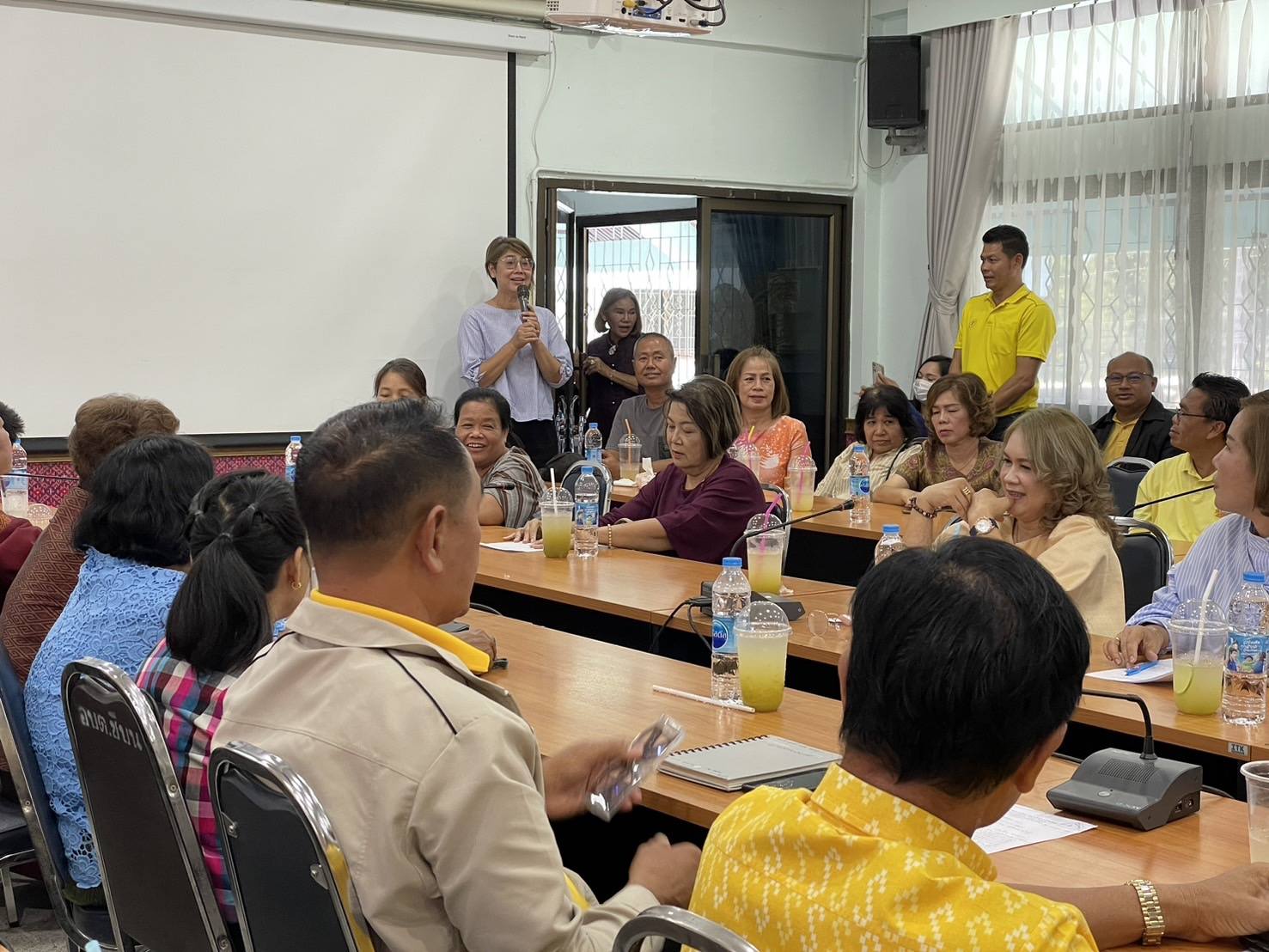 จังหวัดชัยภูมิ ประชุมหารือส่งเสริมช่องทางการตลาด “ผลิตภัณฑ์ผ้าไหมชัยภูมิ” เตรียมความพร้อมจัดงาน“ มหกรรมผ้าไหมชัยภูมิ” ช่วงเทศกาลปีใหม่ 2568