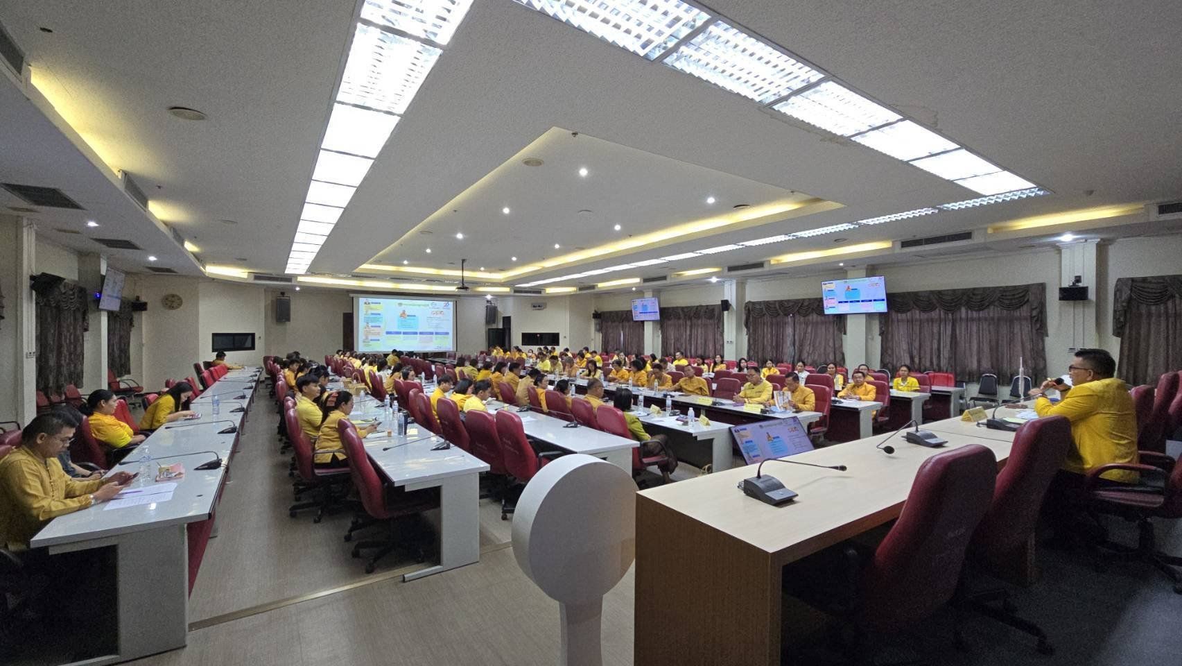 พช.ชัยภูมิ “ทบทวนวันวาน สานต่องานพัฒนา พช.ก้าวหน้าอย่างมั่นคง” สู่การขับเคลื่อนงานพัฒนาชุมชน ปี 2568 อย่างยั่งยืน Change for good