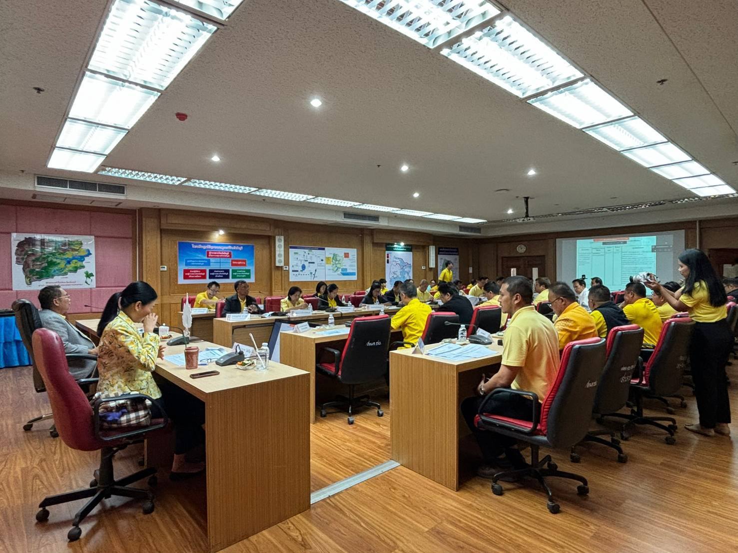 พช.ชัยภูมิ ร่วมประชุมติดตามความก้าวหน้าการดำเนินงานตามมติคณะรัฐมนตรี