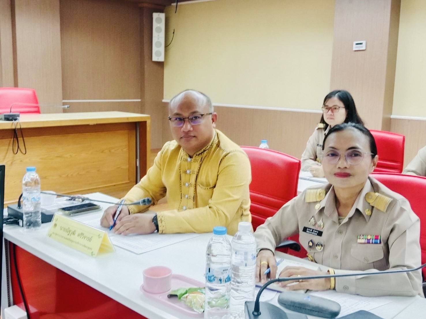 พช_ชัยภูมิ จัดประชุมชี้แจงแนวทางและซักซ้อมความเข้าใจในการปฏิบัติงานด้านการเงินและพัสดุ ประจำปีงบประมาณ พ.ศ.2568