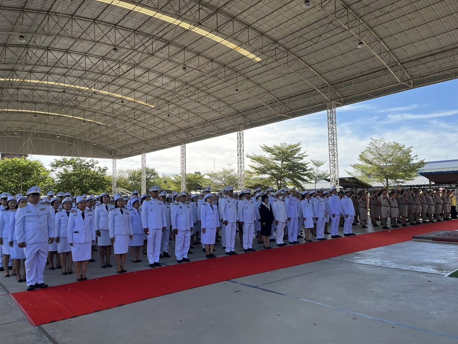 พช.ชัยภูมิ ร่วมพิธีวางพวงมาลา เนื่องในวันสมเด็จพระมหาธีรราชเจ้า ประจำปี 2567